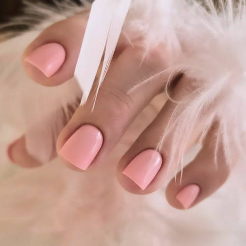 Travail d'ongles ObsidiAnn