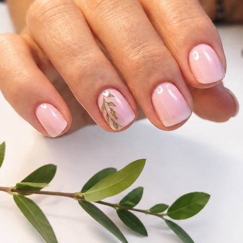 Travail d'ongles ObsidiAnn