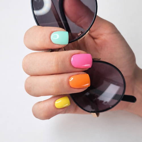 Travail d'ongles ObsidiAnn